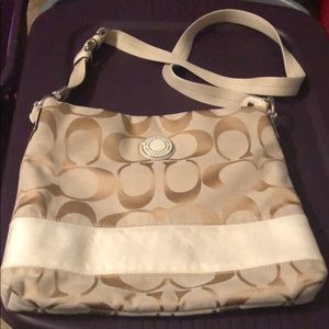 Coach cross over purse